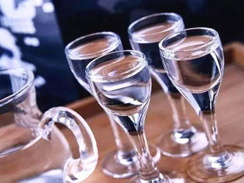 白酒甲醇檢測(cè)儀，可用于甲醇濃度的定量測(cè)定